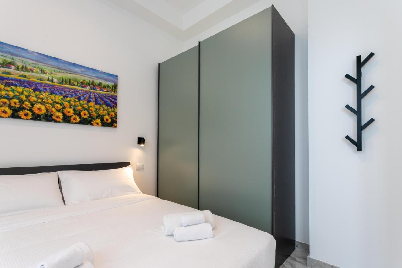 Luna Homes - Bilocale In Mac Mahon Milan Exterior photo